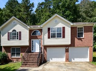 6052 Arbor Links Rd, Lithonia, GA 30058