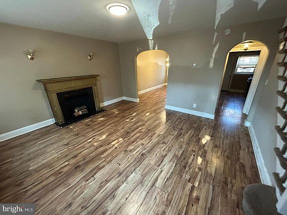 4th image of 4 N Bernice Ave