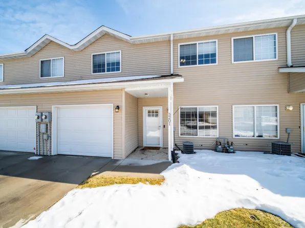 5201 Supalla Ct NW, Rochester, MN 55901