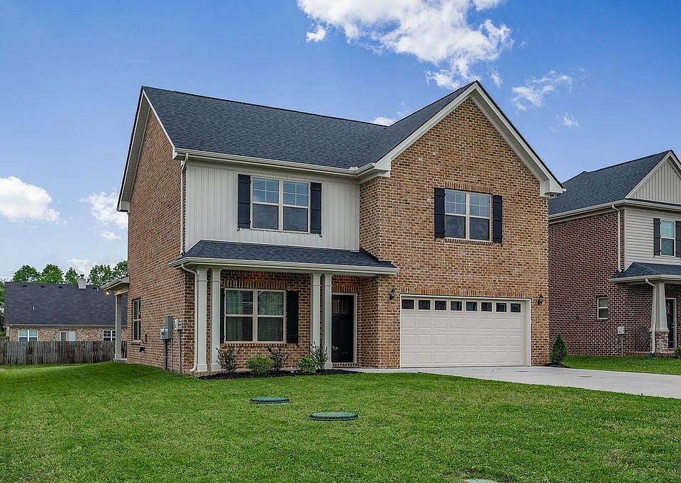 1st image of 1023 Selous Dr