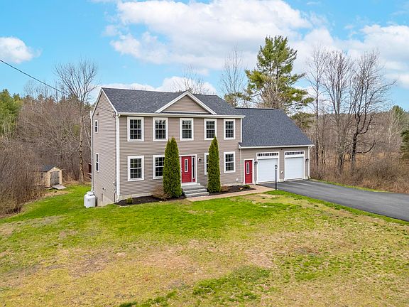 3rd image of 708 Fort Hill Road
