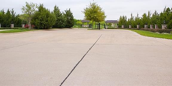 2nd image of 1112 Periwinkle Ct