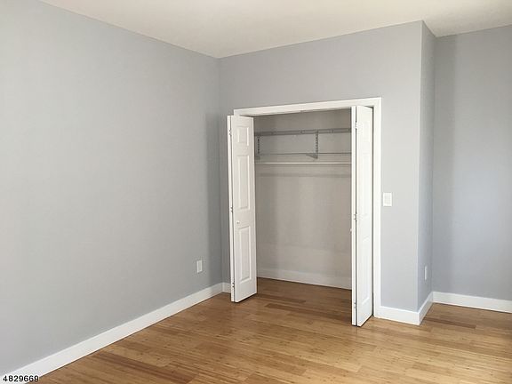 5th image of 62 Saint Marys Pl Floor 1
