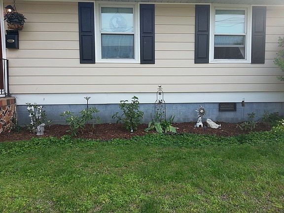 3rd image of 5307 Stokes Ln