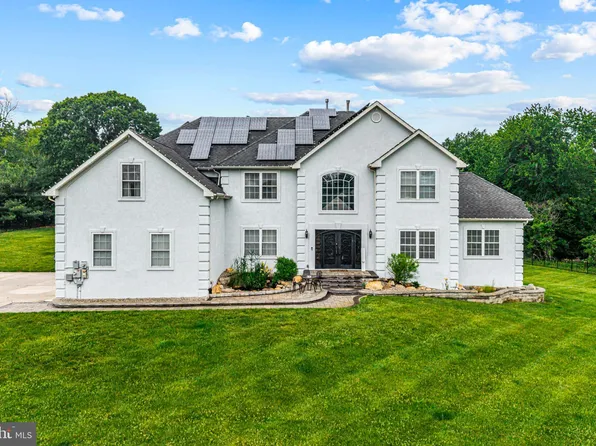310 Nicklaus Ct, Woolwich Township, NJ 08085