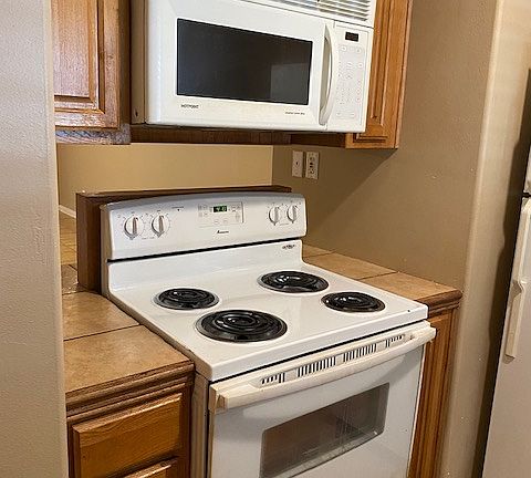 4th image of 305 Cole Ave #11122158