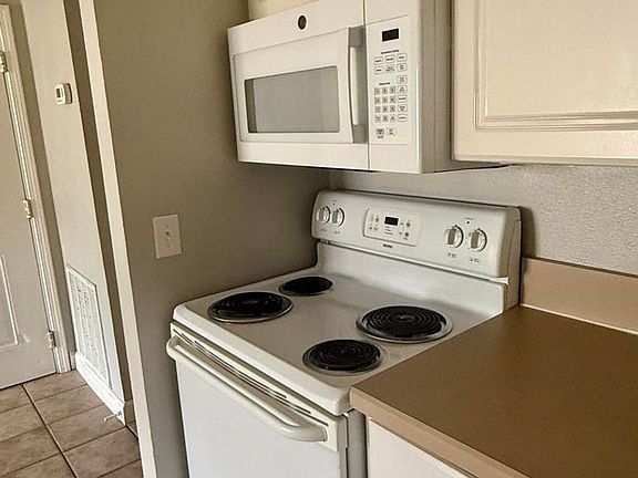 5th image of 1800 Park Ave APT 103