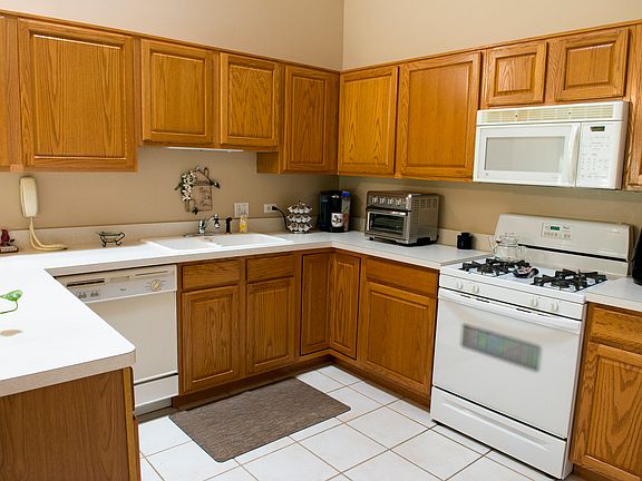 4th image of 7137 168th St
