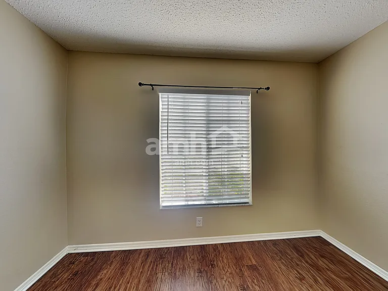 422 Abigail Rd — Photo 15