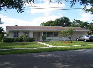 7441 NW 9th St, Plantation, FL 33317