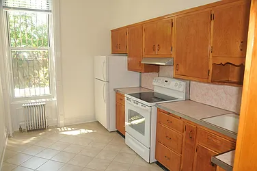 Rented by New York Realty Minimax Inc