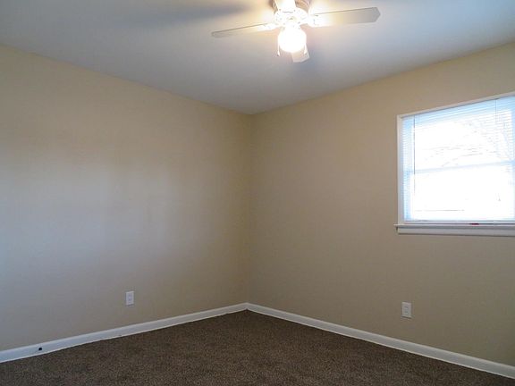 5th image of 4563 Windward Dr