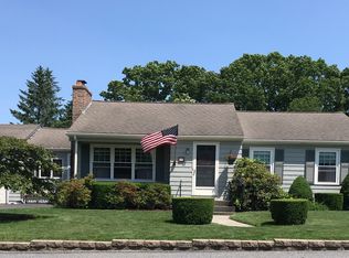 59 Curran Rd, Cumberland, RI 02864