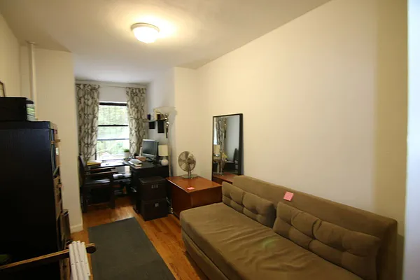Rented by America Mecca Realty LLC | media 14