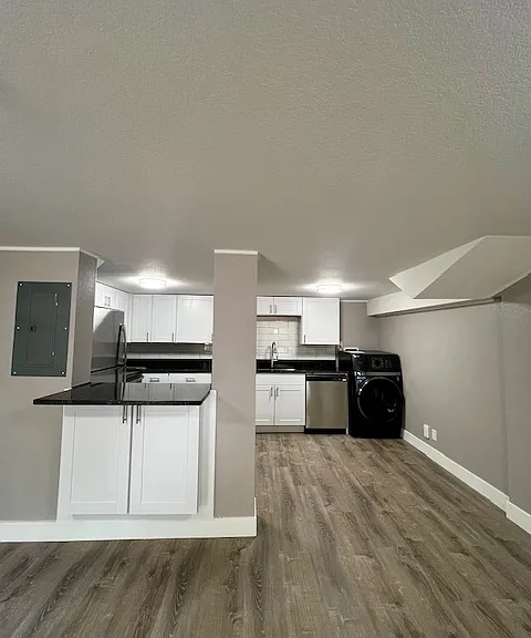 1427 9th Ave #9 — Photo 4