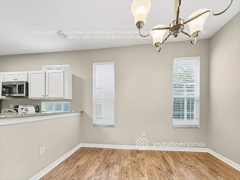 10507 Grayslake Ct — Photo 8