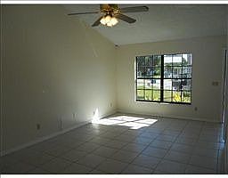 2nd image of 7815 Farnsworth Ct