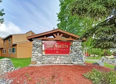 The Glen — Photo 16