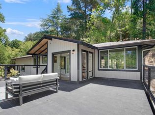 19 Via Floreado, Orinda, CA 94563