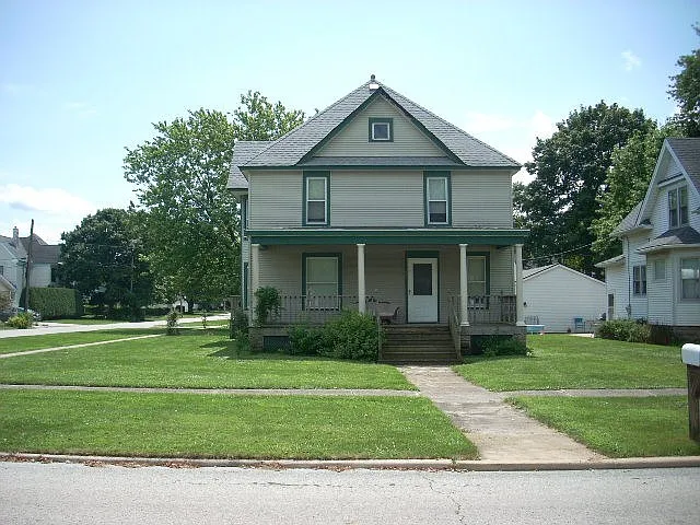 100 W Sumner Ave photo 1