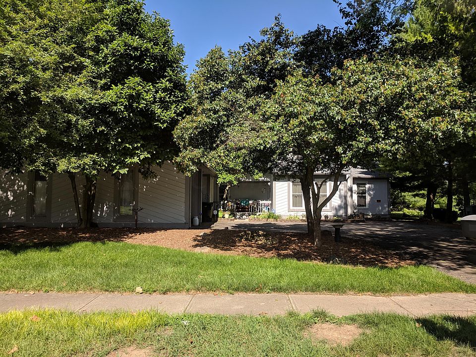 1st image of 6383-6385 Dummerston Ct