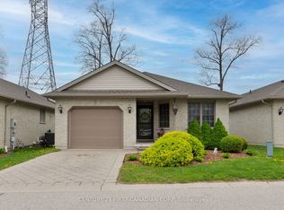 410 Burwell Rd #14, Saint Thomas, ON