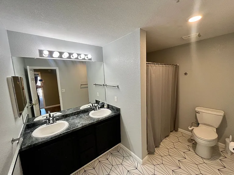 5694 N Gibralter Way #306 — Photo 16