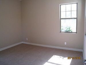 4th image of 15235 W Voltaire St