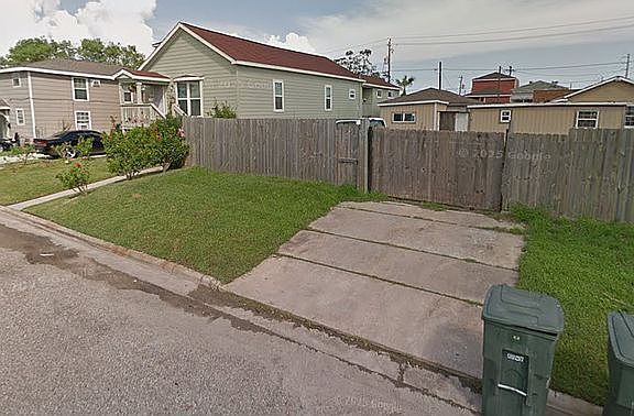 4th image of 5302 Avenue L