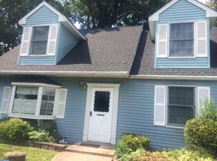 54 Franklin Ln, Quakertown, PA 18951