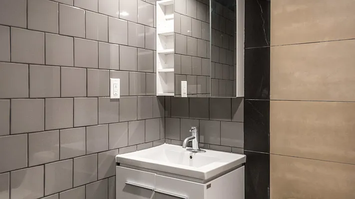 Rented by Nooklyn NYC LLC | media 4