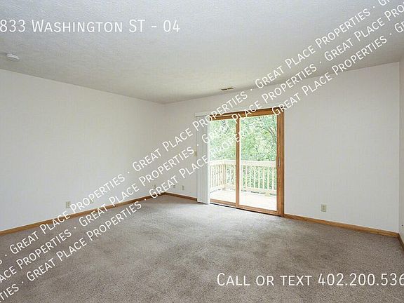 5th image of 1833 Washington St APT 4