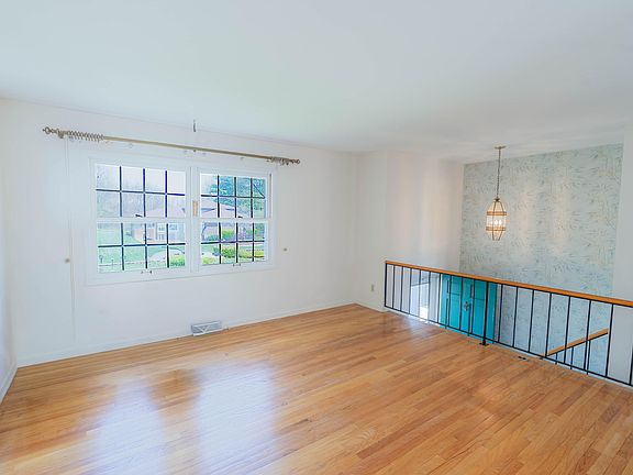 5th image of 1293 Brandywine Rd