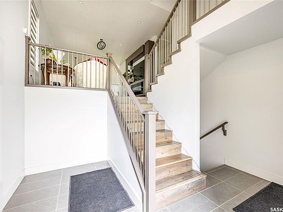 5th image of 106 Kenaschuk CRESCENT