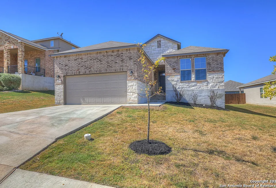 3625 Black Cloud Dr