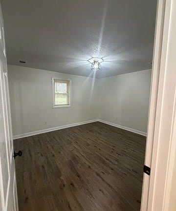 4th image of 524 N Pine St