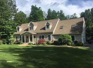 173 E Dugway Rd, Lenox, MA 01240