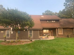 508 Thomas Rd, Wales, WI 53183