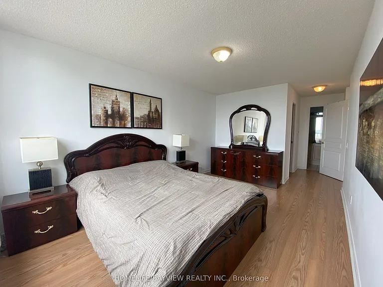 9 Northern Heights Dr #LPH4 — Photo 11