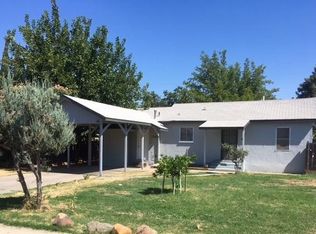 942 E Early Ave, Reedley, CA 93654