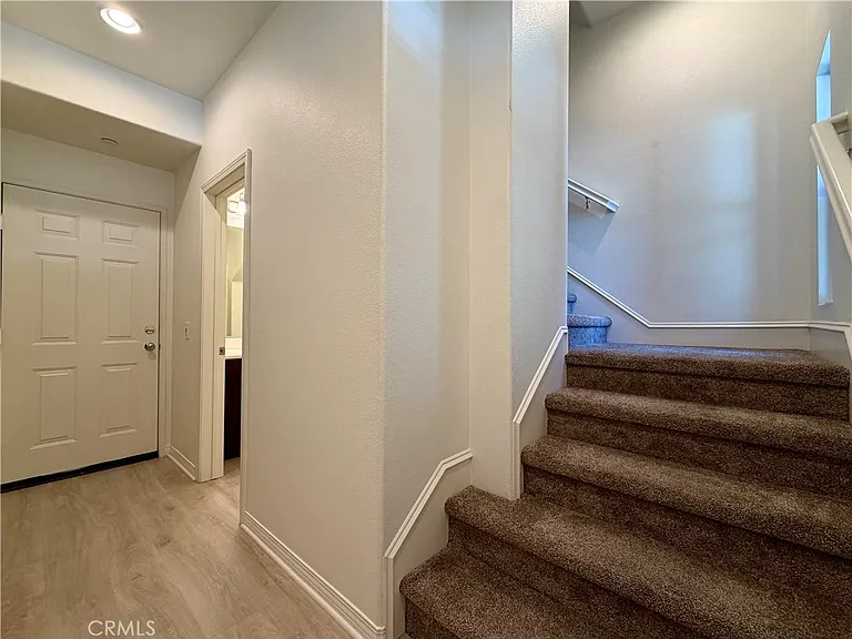 606 Asbury — Photo 8