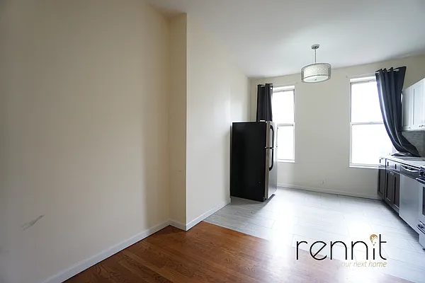 Rented by Rennit Inc. | media 35