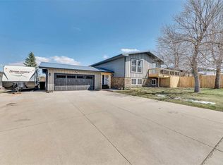 1414 Whitetail Dr, Sturgis, SD 57785