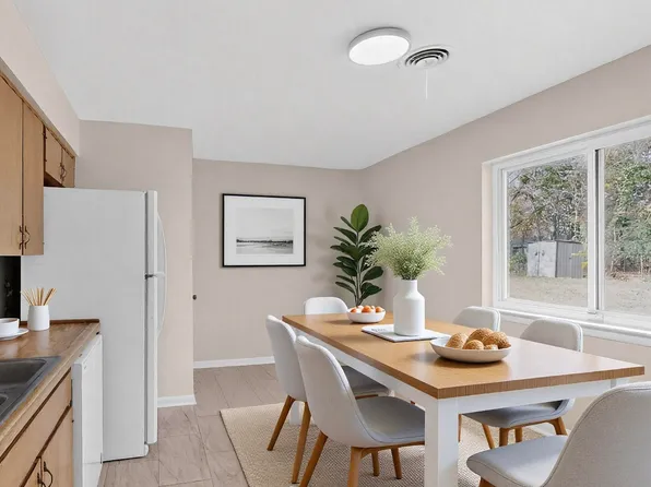 1705 E Hilton St, Sherman, TX 75090