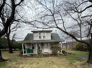 4324 Valley Rd, Enola, PA 17025