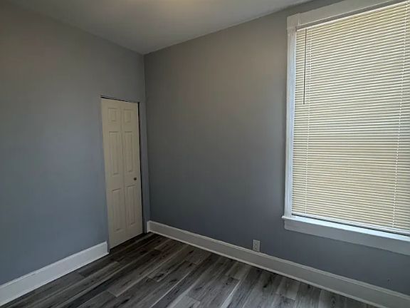5th image of 1729 N Whipple St APT 2