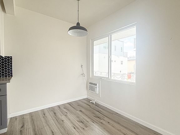 3rd image of 632 Parkman Ave APT 3