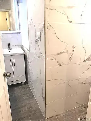 Rented by Oxford Property Group | media 50