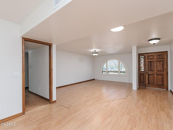 4th image of 8666 N Paseo Norteno