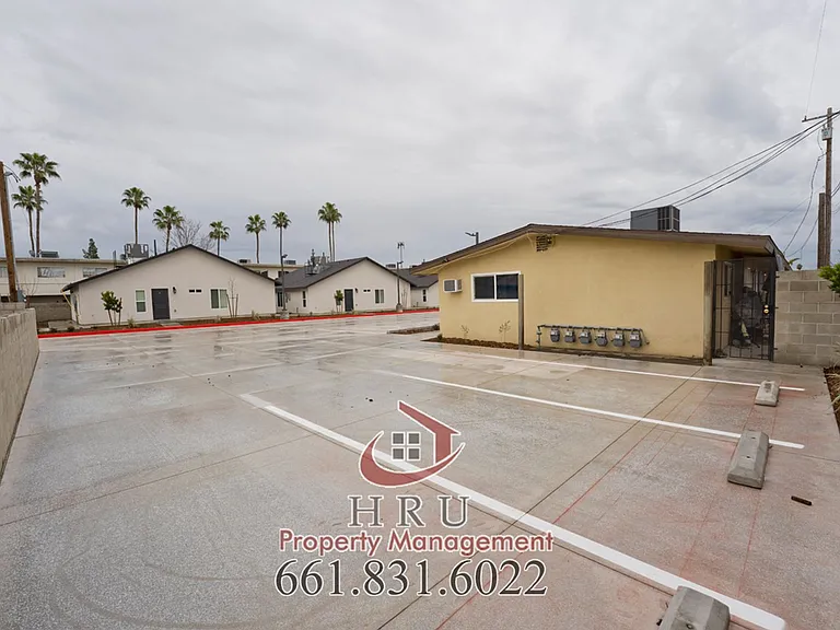 1821 Lacey St — Photo 16